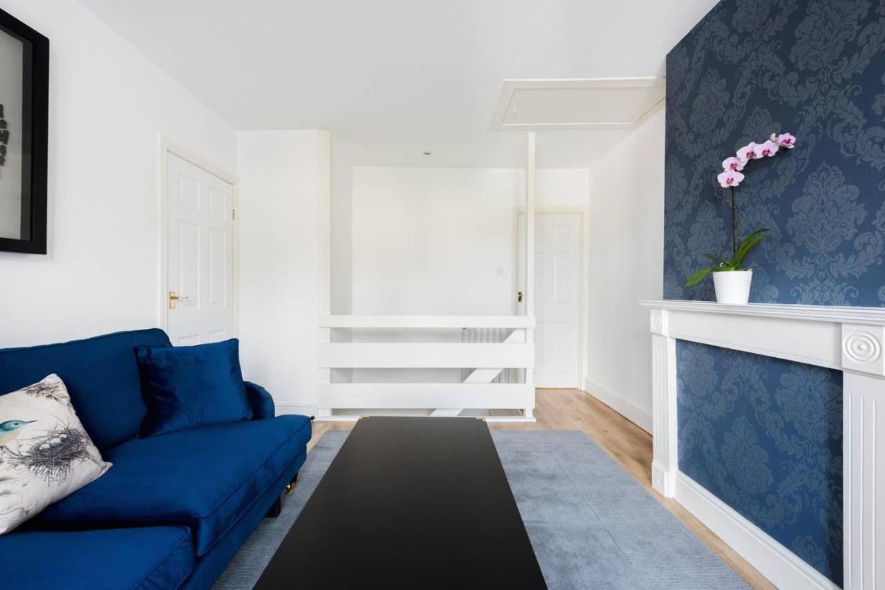 The Bluebird - One Bedroom Apartment In Watford Watford  Eksteriør billede